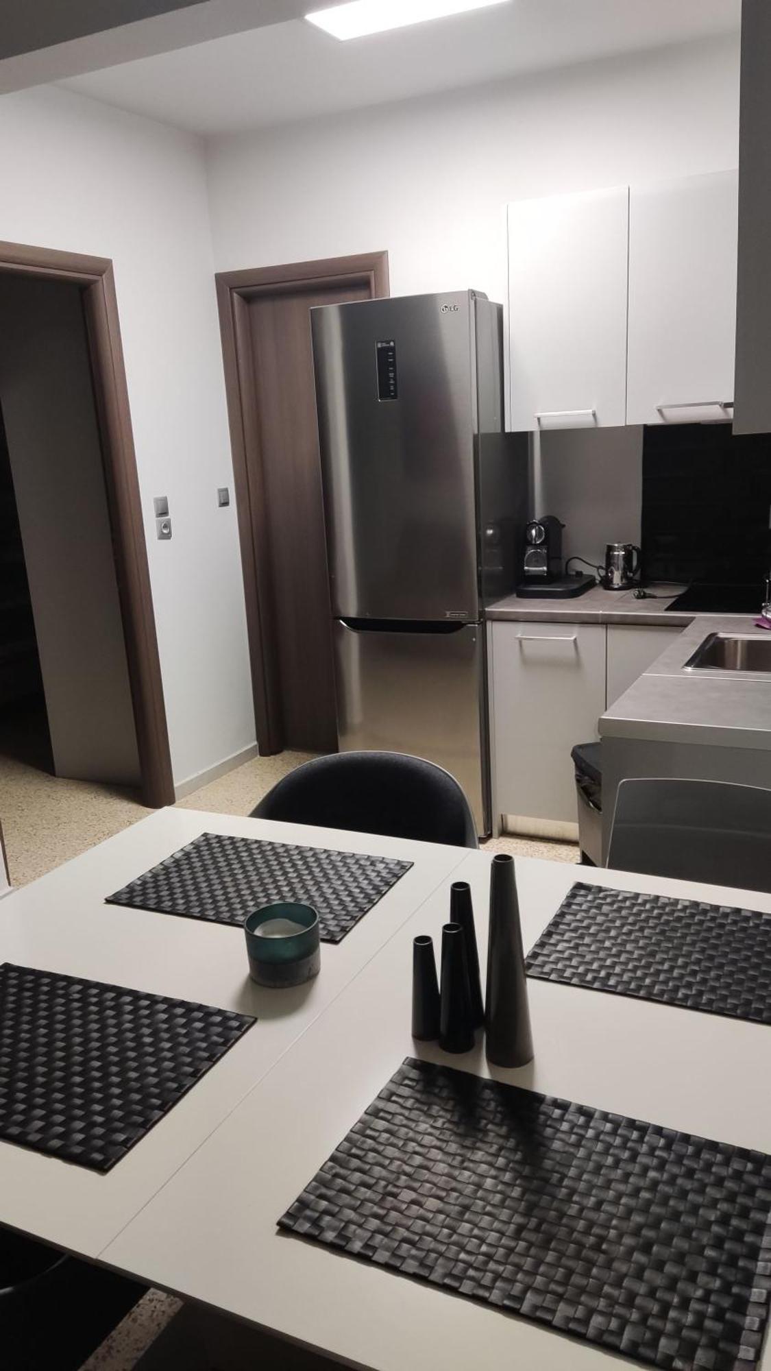 Praxitelous Apartments By Athens Urban Retreat מראה חיצוני תמונה